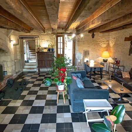 Chateau De L Etang 30 Hectares